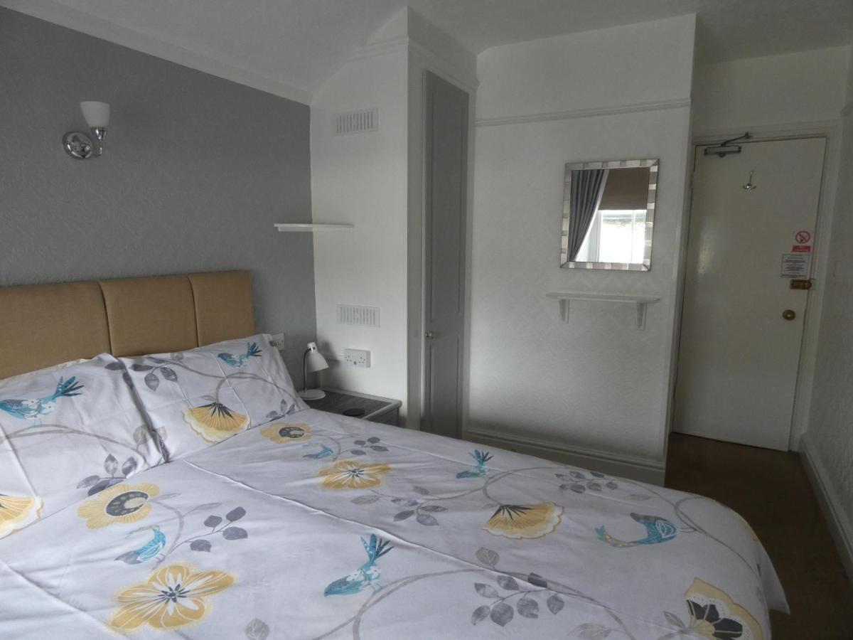 White Rose Hotel Уиндермер Екстериор снимка
