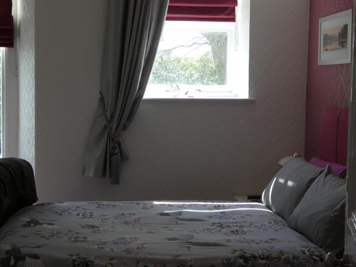 White Rose Hotel Уиндермер Екстериор снимка
